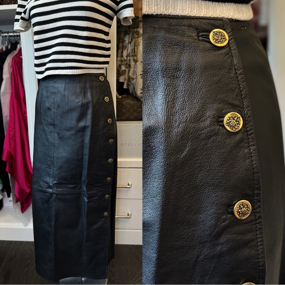 Vintage Newport News Styleworks Black Leather Pencil Skirt Gold Buttons 90s 8